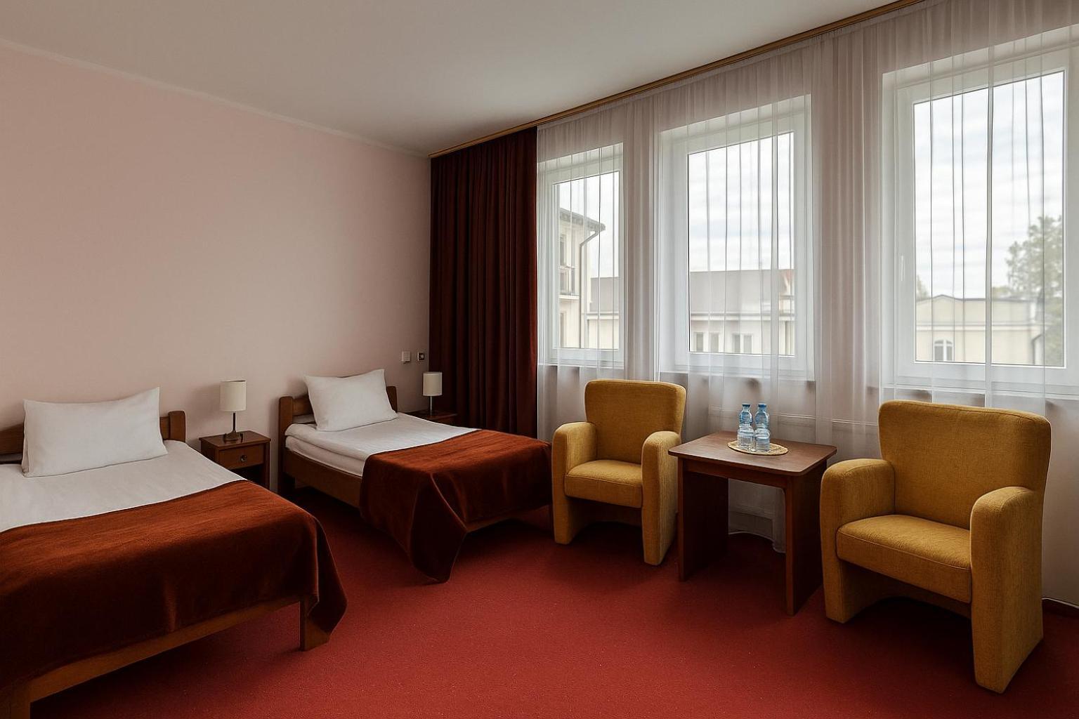 Hotel Metro Kłodzko Eksteriør billede