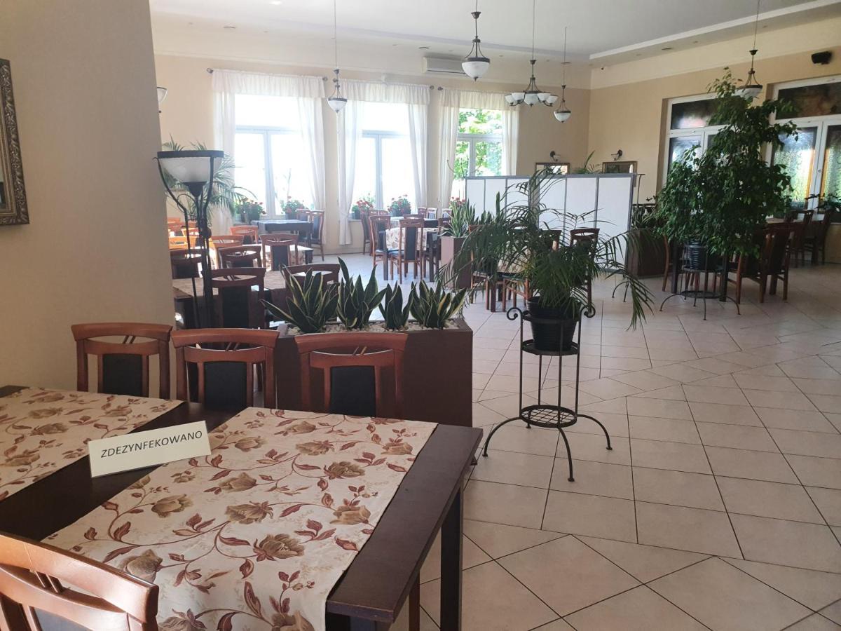 Hotel Metro Kłodzko Eksteriør billede